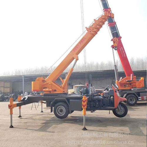 九麟5噸三輪車吊車 建筑吊混凝土專用起重機(jī)的全面解析